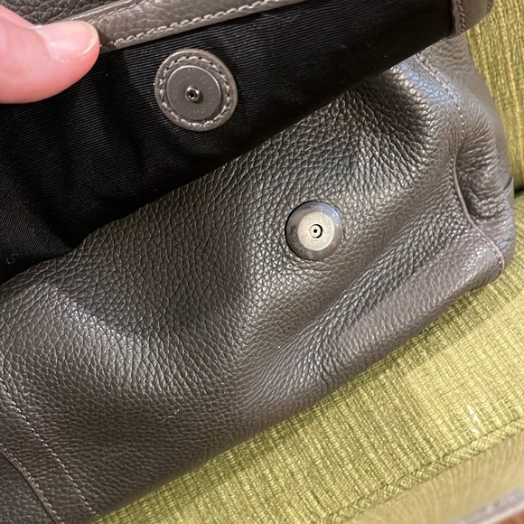 Coach “Camden” Pebbled Leather Unisex Messenger Bag - Picture 11 of 16